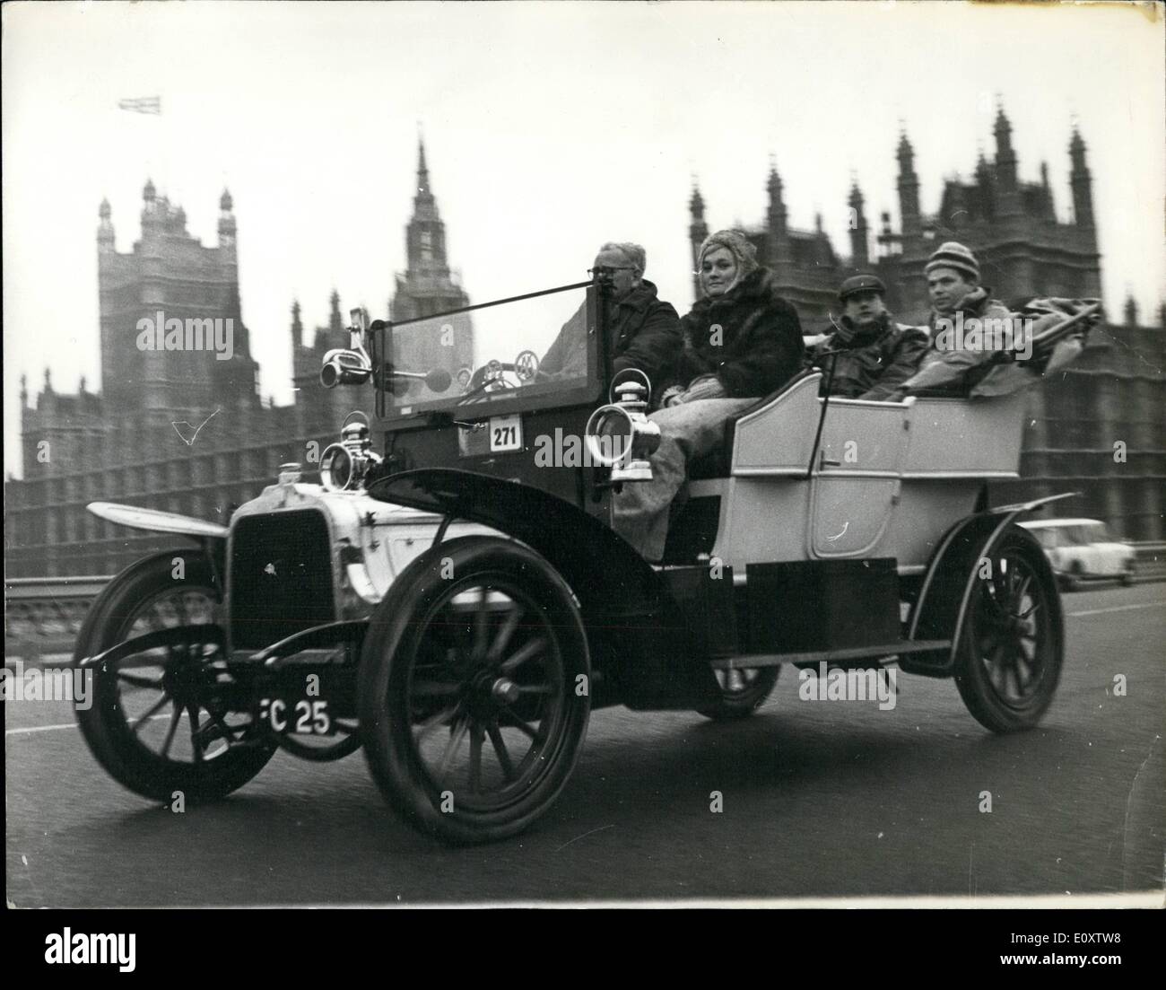 Nov. 11, 1967 - Veteran Cars Take Part In Commemoration Run Frown Hyde Park To Brighton: A record 283 Veteran cars, built before 1905, were entered for the Royal Automobile Club's annual London to Brighton run, which started from Hyde Park in this morning. Photo Shows One of the Veteran cars, a 1904 Talbot, entered by H. Rose is seen passing over Westminster Bridge on its way to Brighton this morning. Stock Photo