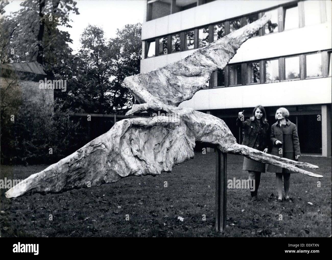 Nov. 15, 1967 - Pictured is the Gotthelf Schlotter piece ''Konjunktur-Vogel,'' which was on display in front of the Darmstadt Chamber of Industry and Commerce. It cost over 25,000DM. Stock Photo
