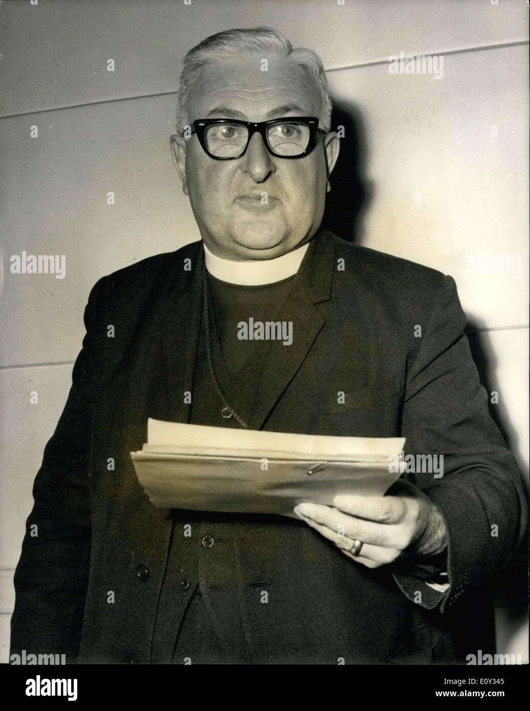 At a press conference at church house hi-res stock photography and ...