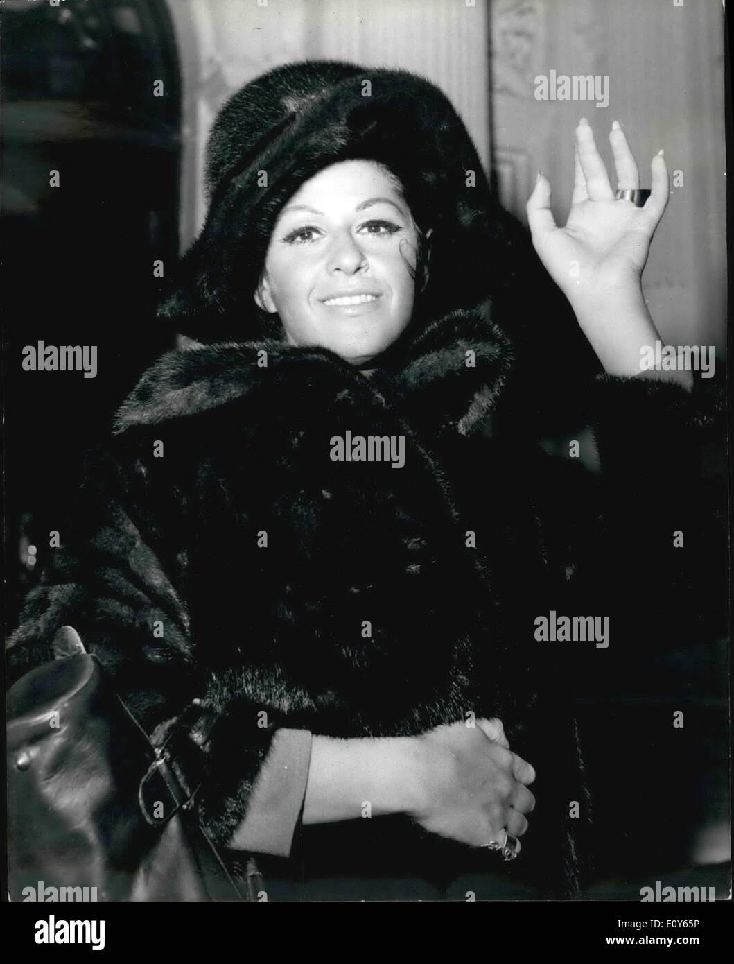 Mar. 03, 1969 - Lainie Kazan in London: Miss Lainie Kazan, the American singing star. who was understudying Barbara Streisand in Funny Girl' on Broadway , stepped in when the superstar fell-ill and had the audience roaring approval. arriving in London today. She will be in BBC- TV's Rolf Harris show on March 8th , then taped a spectacular at Talk of the town for BBC. 2. Photo shows Lainie Kazan pictured outside her hotel in London this morning. Stock Photo