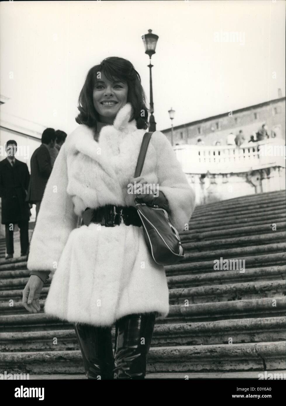 Dec. 12, 1968 - Beautiful brunette British actress Anne Heywood seen at the Spanish steps, as she is going around Rome, to profit of the clear days even if it is rather cold. She has just ended the film The Lady. A news reports she has insured her eyes for many millions of Liras to the Lloyds of London. Photo shows Anne Heywood at Spanish steps. Stock Photo