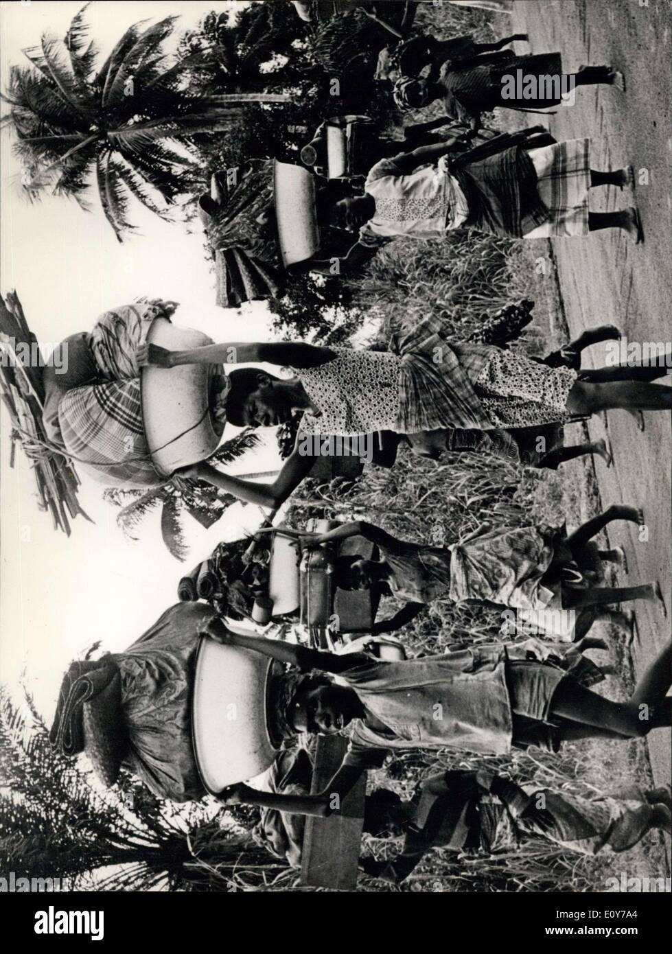 Mar. 25, 1969 - Red Cross Operation In Biafra: Photo Shows Refugees from the fighting acra in Ogaba, on the road from Aba to Umuahia. Stock Photo