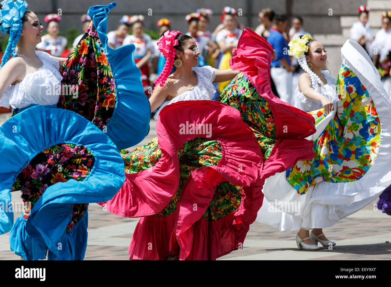 Mexican dancers, Cinco de Mayo Celebration, Civic Center Park, Denver, Colorado USA Stock Photo
