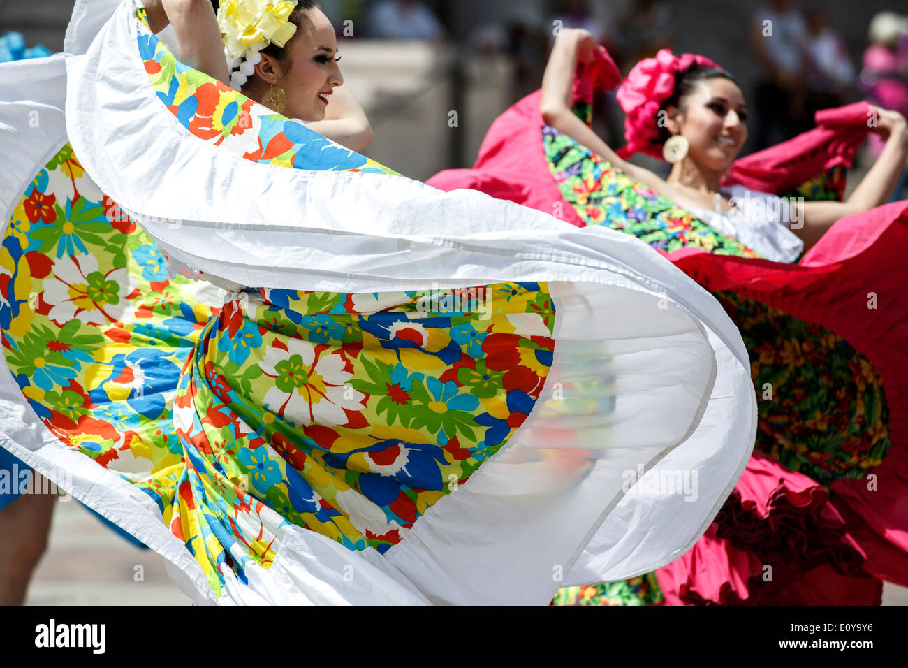 Mexican dancers, Cinco de Mayo Celebration, Civic Center Park, Denver, Colorado USA Stock Photo