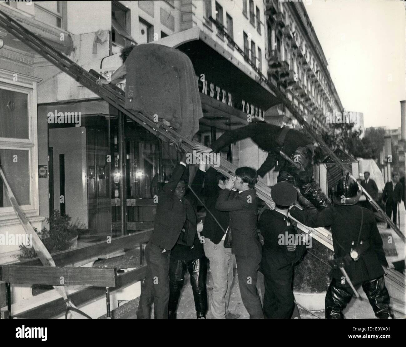 Jun. 06, 1969 Fire Sweeps A London Hotel Firemen rescued 50 people