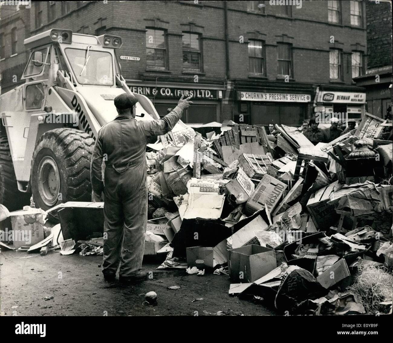 Oct. 10, 1969 - 5th October 1969 Dustmens' strike: Contractors move in in Stepney. Private contractors were today called in to remove the piles of rubbish blocking Leyden Street, Stepney. The Council's Public Cleansing Committee called in the private contractors after the Medical officer of Health confirmed that the rubbish was a danger to health. National talks on the strike will take place in Edinburgh on Thursday, if no agreement is reached, union leaders have threatened to give official backing to the stoppage, which has affected 21 London boroughs Stock Photo