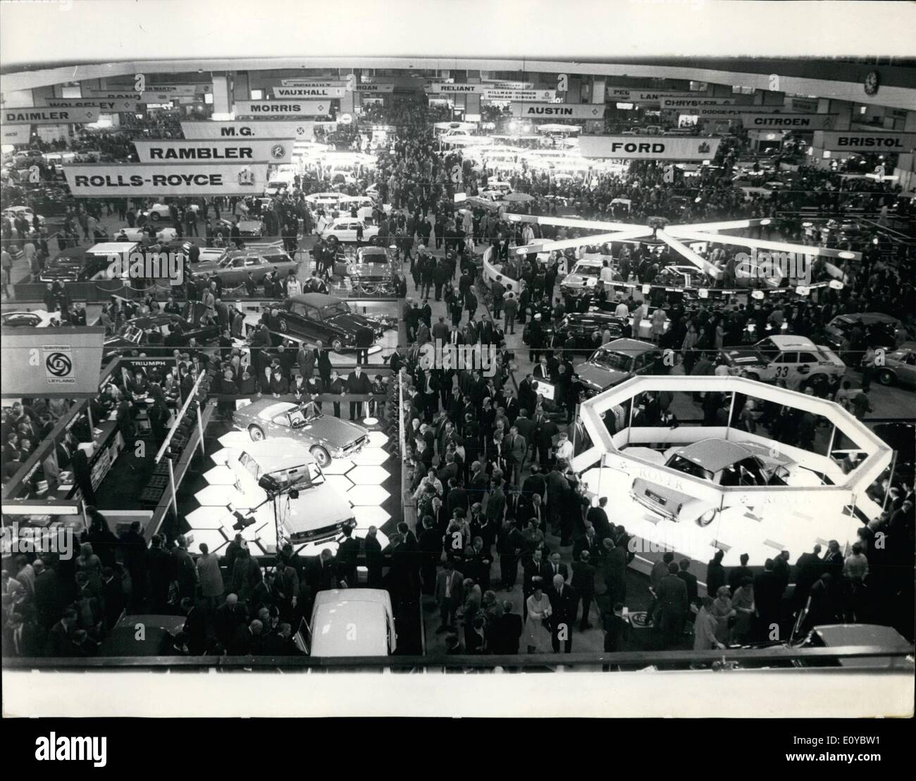 Oct. 10, 1969 - Opening Of The Motor Show: The 1969 Motor Show was opened at Earls Courts today by Sir Leslie O'Brien, G.B.E., Governor of the Bank of England. Photo Shows General of the Motor show at Earls Court, which was opened today. Stock Photo