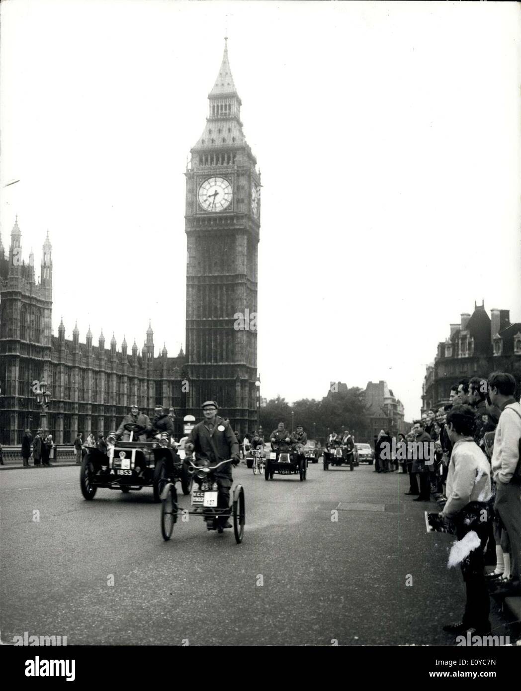 London to brighton run hi-res stock photography and images - Alamy