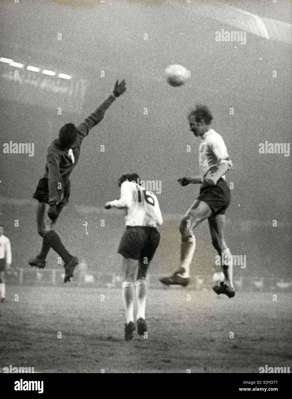 Dec. 11, 1969 England beat Portugal 10 at Wembley Photo shows Jose