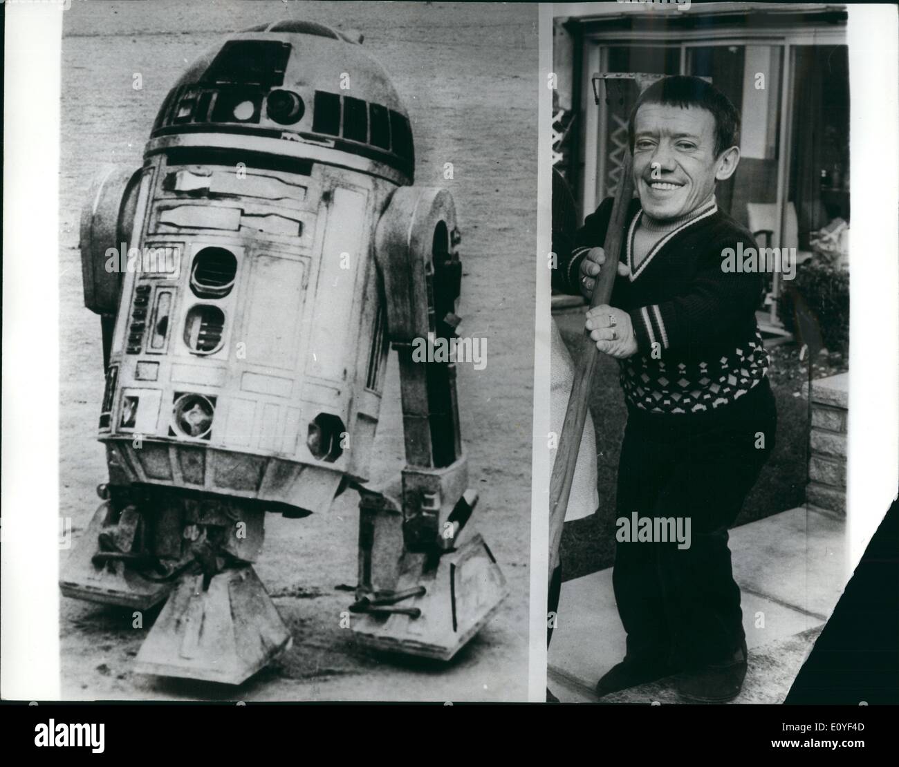 Jan. 1, 1970 - 'Star Wars' Left Artoo Deeto the brave Hero Robot in the  film 'Star Wars' and right, Kenny Baker, the man who was brave enough to  stand up to