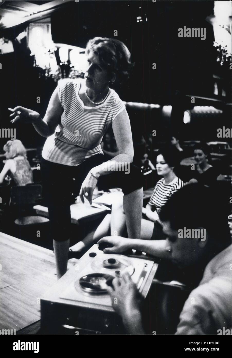 Margaret kelly hires stock photography and images Alamy