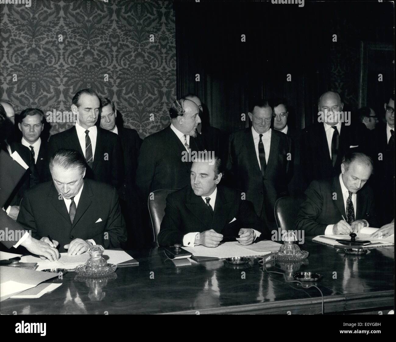 Apr. 04, 1970 - U.K/U.S.S.R Air Services Agreement Supplementary Protocol: A Supplementary Protocol to the U.K/U.S.S.R Air Services Agreement of 1957 was signed at the Foreign Office this afternoon by the Soviet Minister of Civil Aviation M. Evgeny Fedorovich Loginov on behalf of the Board of Trade and Mord Chalfont Minister of State for Foreign and Commonwealth Affairs. The Protocol will give B.O.A.C rights in the route London Moscow Tokyo flying over Siberia for the U.S.S.R the main rights to be given by the United Kingdom will be the right for Aeroflot to fly across the Atlantic via Stock Photo