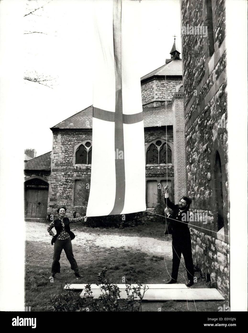 Apr. 23, 1970 - Shakespeare's Birthday Celebrated By Raising Flag Of St. George On Site Of New Elizabethan Theatre.: Today - St. George's Day and Shakespeare's Birthday, actress Elvi Hale raised the Flag of St. George on the site of a New Elizabethan Theatre in Islington, London. Miss Hale who recently played Anne of Cleves in the BBC Television Series ''The Six Wives of Henry The Eighth'', is the wife of George Murcell, the Artistic Director of St. George's Elizabethan Theatre Ltd. The Company which intends to convert the Church of St Stock Photo