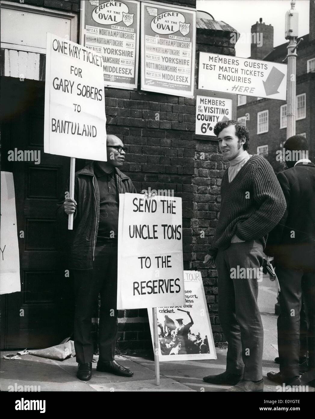 May 05, 1970 - DEMONSTRATION AT THE OVAL: West India cricketers playing for English counties will be 'pilloried' if they refuse Stock Photo