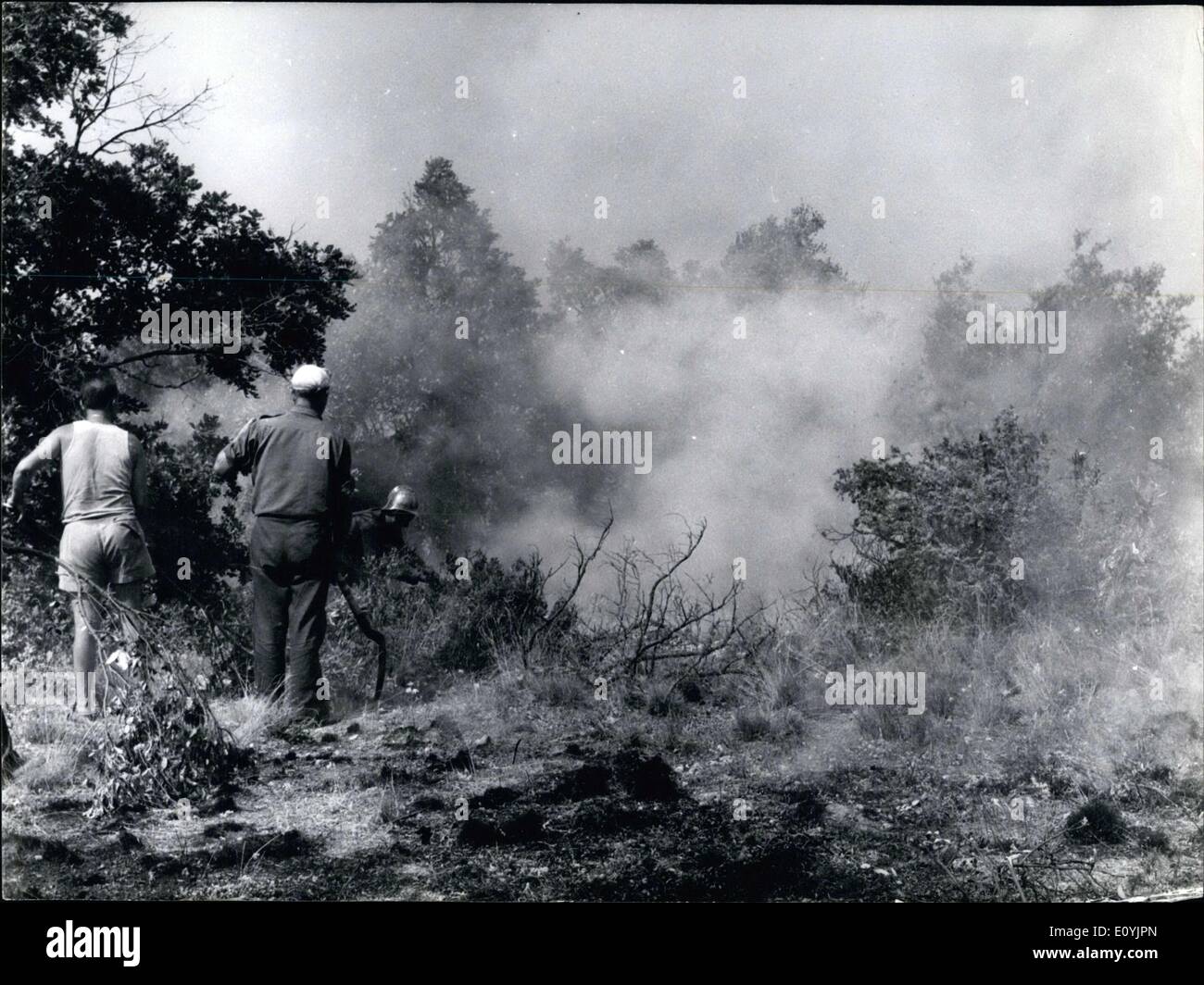 Jul 16 1970 Tourists Help Put Fire Out In France Stock Photo Alamy