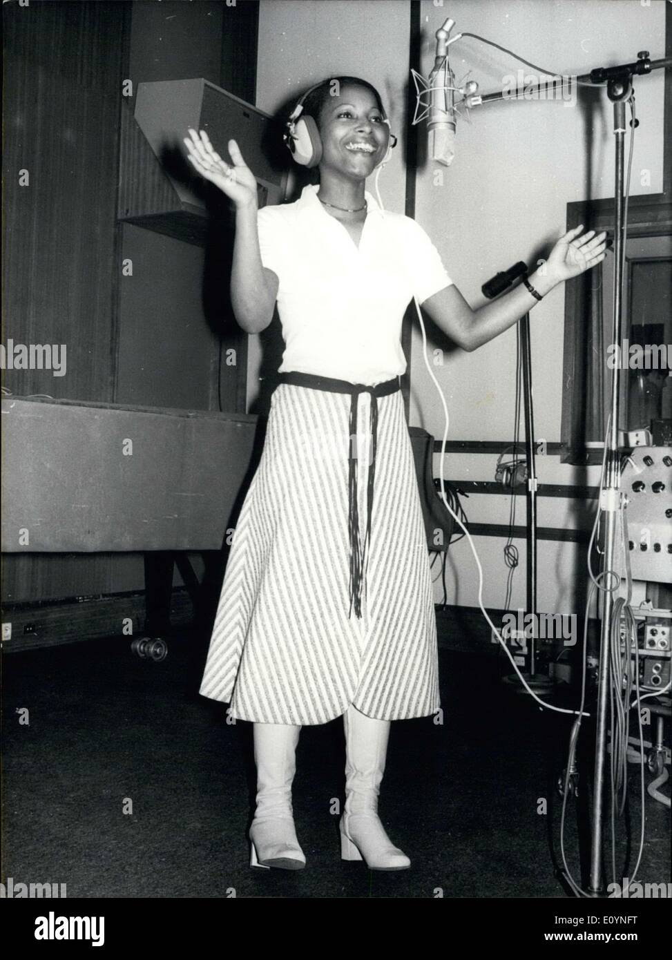 Dec 08 1970 The Former Announcer For The Office De Radiodiffusion T 