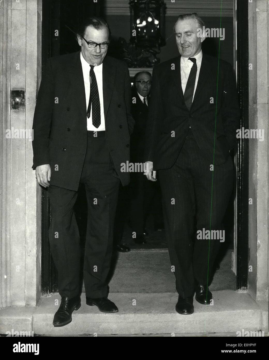Mar. 03, 1971 - Major chichester-clark sees Mr. Maudling. photo shows : Mr. Reginald maudling, the home secretary (on left) pictured with Major chichester-clark, the northern Ireland premier, as they left admiralty house together after their meeting today. Stock Photo