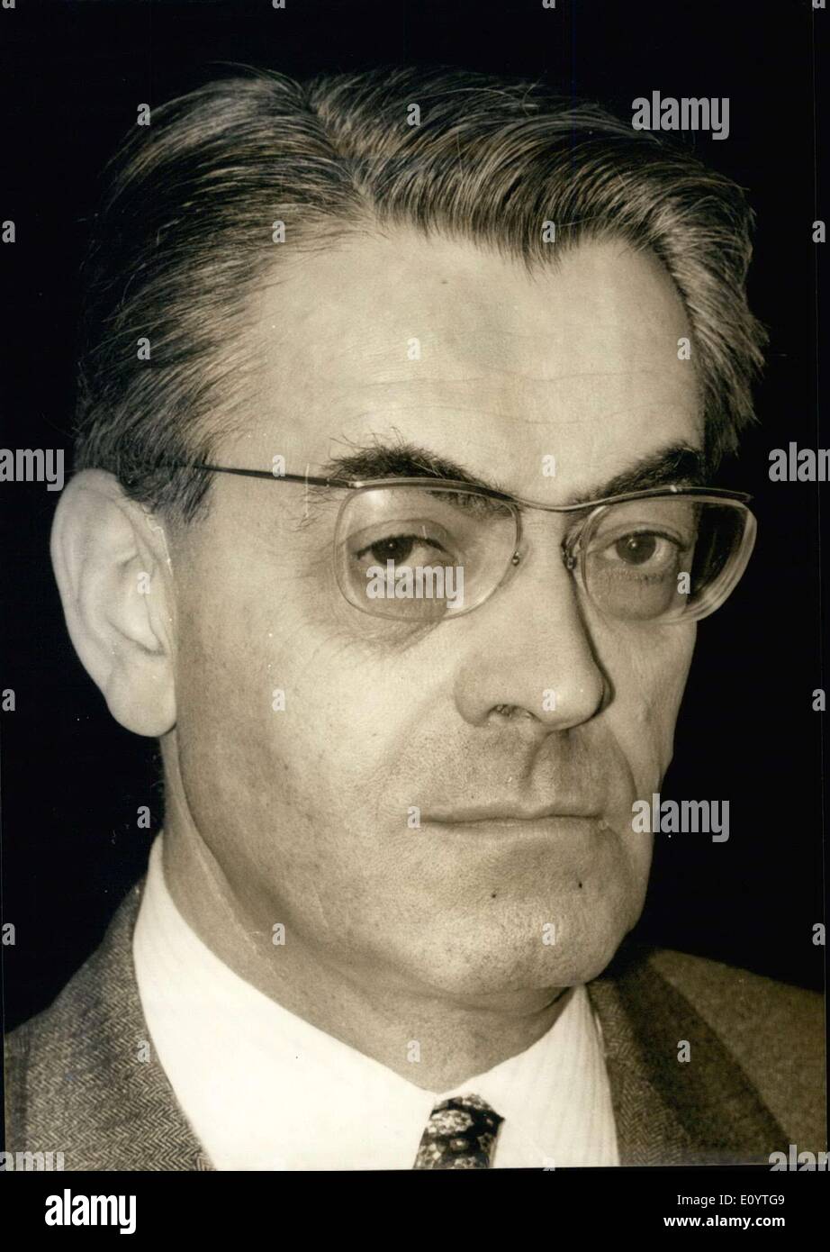 Mr georges hi-res stock photography and images - Alamy