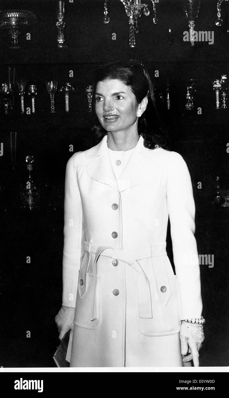 First Lady Jackie Kennedy Onassis at Grosvenor House Stock Photo