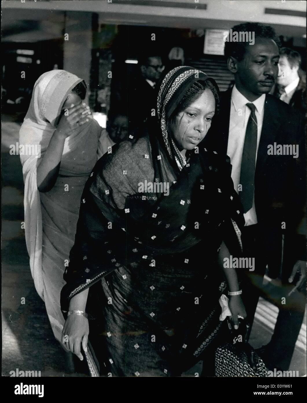 Jul 07 1971 Mrs Khansa Al Nur Flies To Sudan Colonel Babikr Al Nur The Man Named President Of Sudan After Last Week S Abortive 72 Hour Coup And His Right Hand Man Major
