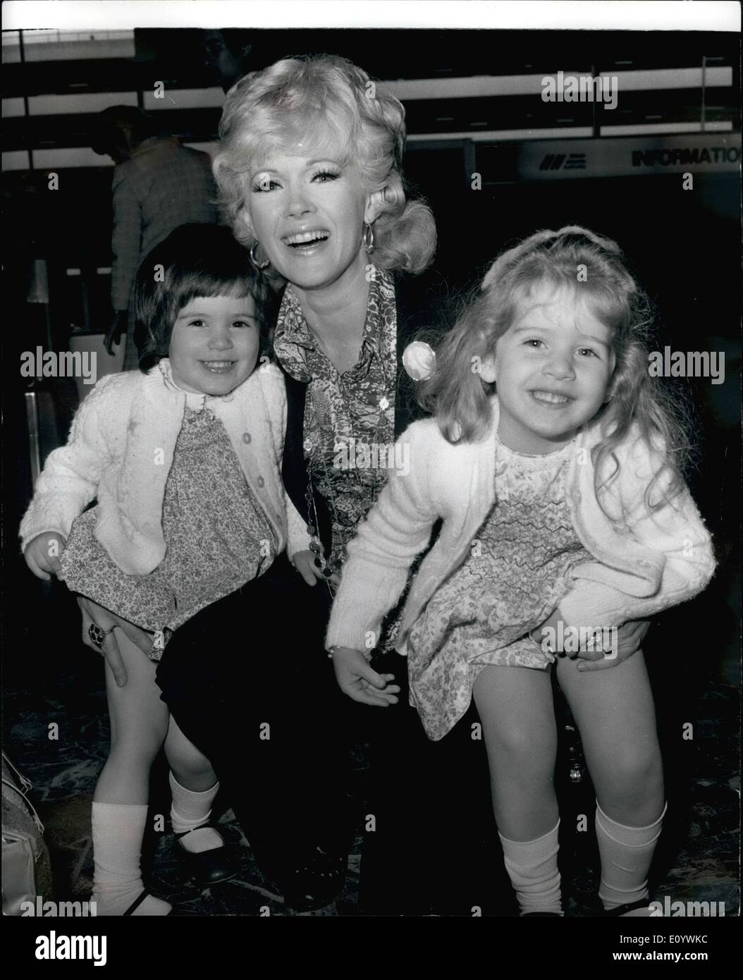 Aug. 08, 1971 - American Singer Connie Stevens and Children Fly Home: American Singer Connie Stevens left London Airport last night for Los Angles with her two children she has been for the last four months appearing in the ATV Des O' Connor show. When she gets home she will start filming ''Stand up and be counted'' which is about Women's Lib. ''But i don't agree with it,'' she said Connie Stevens with her two children Tricia aged two, and Joley aged four,before they left for Los Angeles at Heathrow last night. Stock Photo
