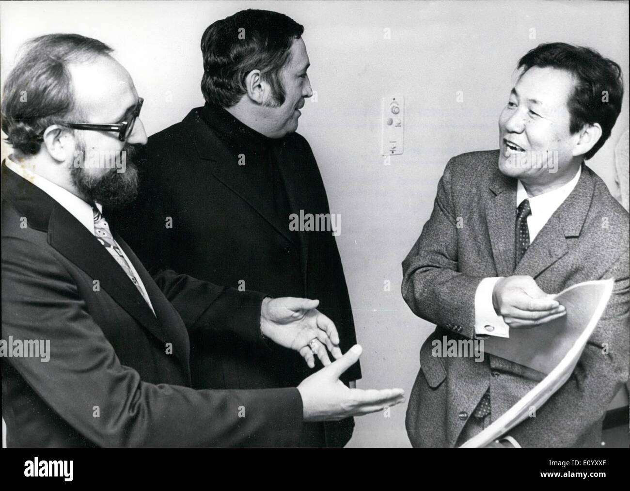 Oct. 10, 1971 - The composers Krzysztof Penderecki and Isang Yun in Nuremberg (Germany): Two very famous composers Krzysztof Penderecki from Poland and Isang Yun form Corea are in Nuremberg at the moment.The reason for their visit is the first Philharmonic concert of this session on the Meistersingerhalle during which among others premiers of their works are on the program. The piece ''Kosmogonie'' for soli, chorus and orchestra is by Penderecki and the Durer-Year-Orderwork ''Dimensions'' is by Yun who became famous in Nuremberg with the promiere of the opera ''Dreams'' Stock Photo