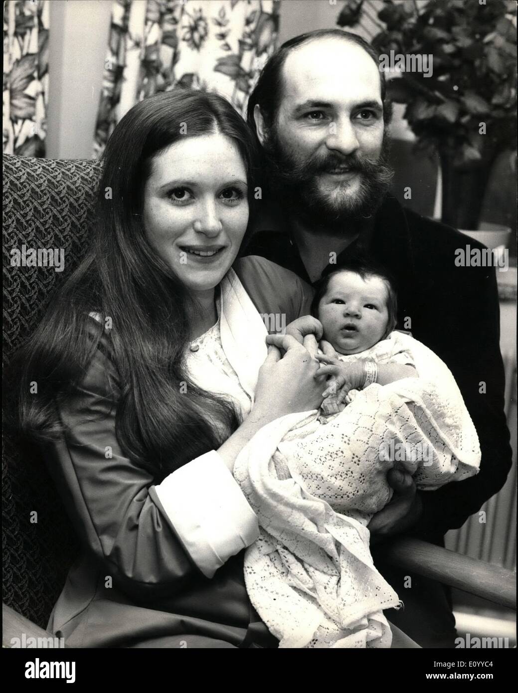 Nov. 11, 1971 - A son for Moody Blue Mike Pinder and His wife.; Donna, 20-year-old American born wife of Moody Blues members Mike Pinder gave birth to their first child, a son at St. Teresa's Hospital, Wimbledon on Tuesday (Nov23). The baby, who weighed 8lb 4 oz, is to be named Daniel Elan. The couple met in the U.S. and married last year in Epsom. They live in Cobham, Surrey. Mike Pinder plays mellotron, writes and sings with the Moddy Blues, one of the world's top bands Stock Photo