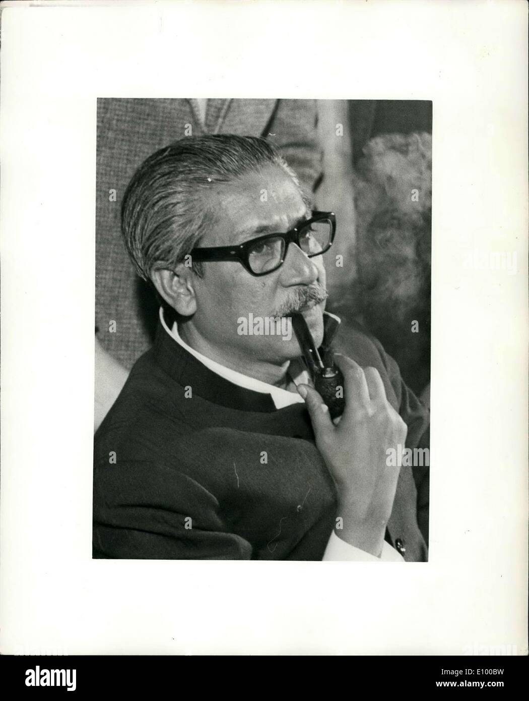 Jan. 08, 1972 - Sheik Mujibur Rahman at London press conference at the Claridge Hotel. ZU Stock Photo