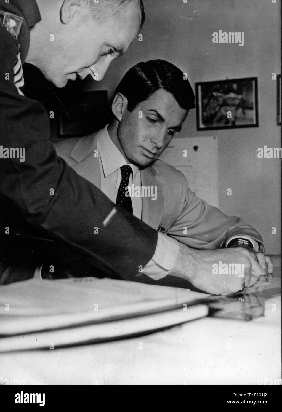 Application signing Black and White Stock Photos & Images Alamy