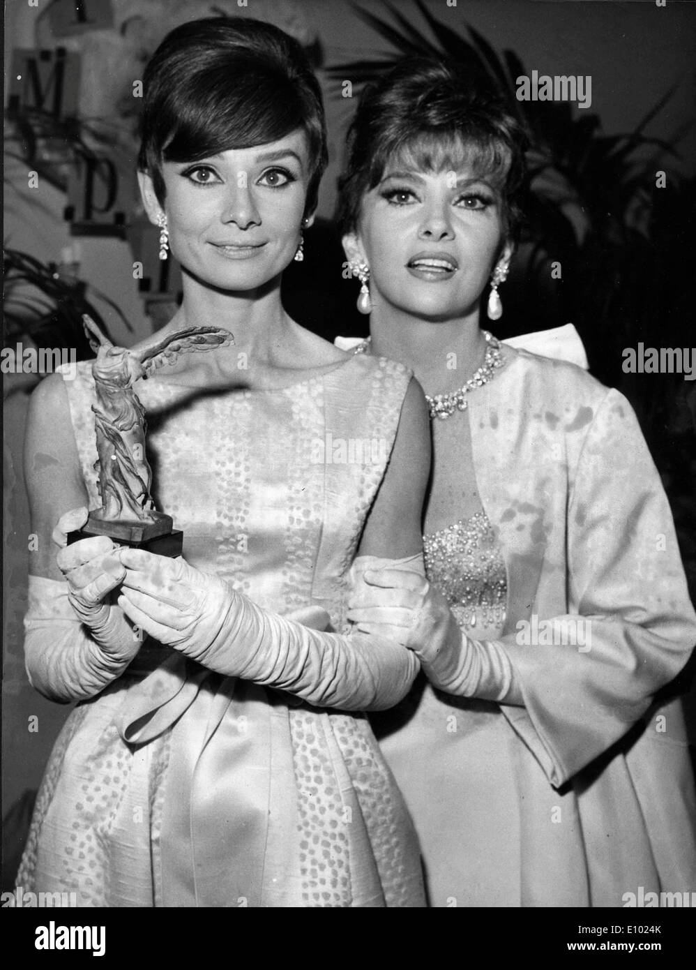 Actresses Audrey Hepburn and Gina Lollobrigida Stock Photo
