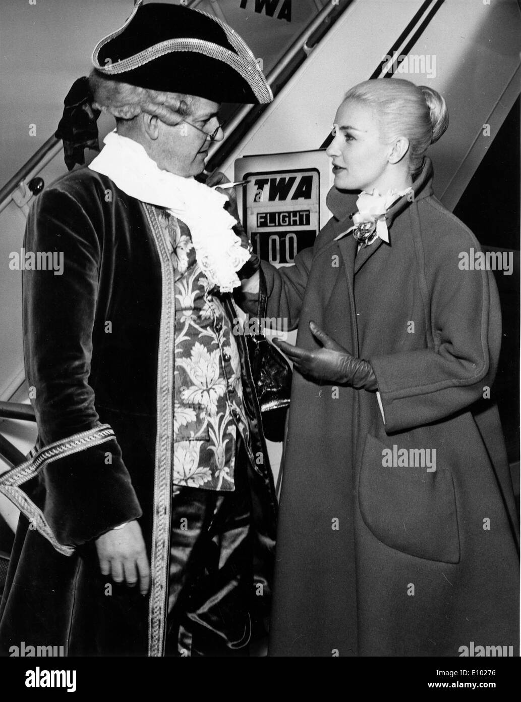 Actress Joanne Woodward with Father Knickerbocker Stock Photo