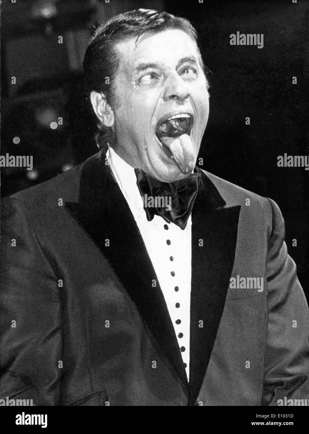 Comedian Jerry Lewis performs comedy in show Stock Photo