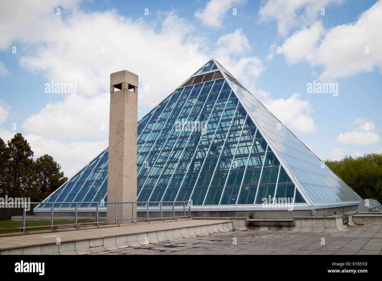 The distinctive glass pyramids of the Muttart Conservatory, a Stock Photo 69460089 Alamy