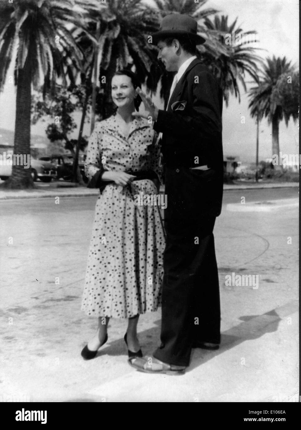 Vivien Leigh and Laurence Olivier on French Riviera Stock Photo