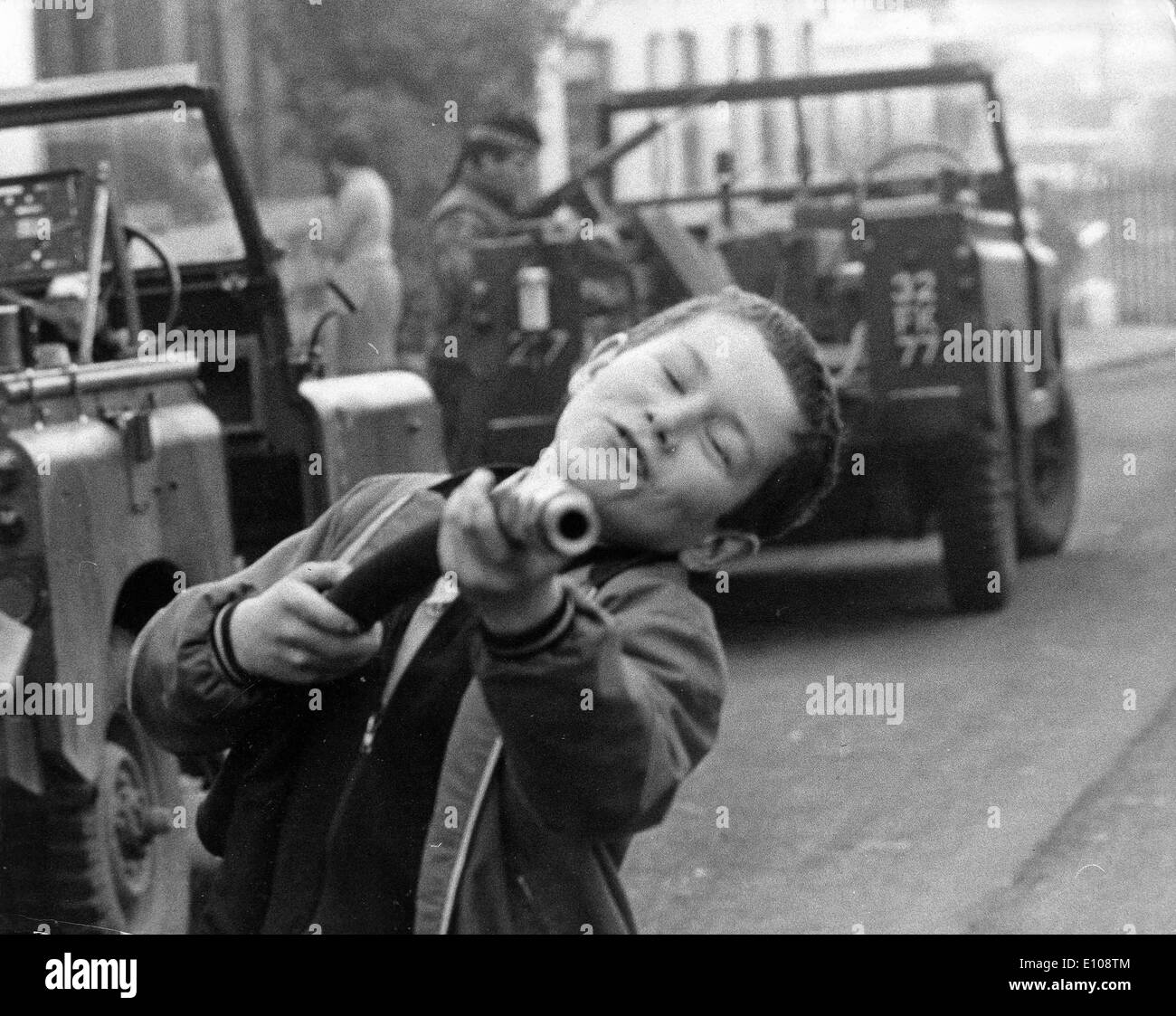 Kid with play gun. IRA The years 1970ï¿½1972 saw an explosion of political violence in Northern Ireland, peaking in 1972, when nearly 500 people lost their lives. There are several reasons why violence escalated in these years. Unionists claim the main reason was the formation of the Provisional Irish Republican Army (Provisional IRA), a group formed when the IRA split into the Provisional and Official factions. While the older IRA had embraced non-violent civil agitation, the new Provisional IRA was determined to wage 'armed struggle' against British rule in Northern Ireland Stock Photo