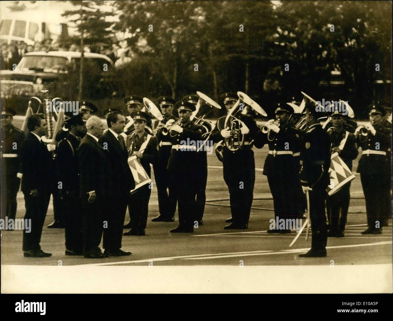 May 25, 1972 - Richard Nixon & Podgorny Pass Military Band, Moscow Airport Stock Photo