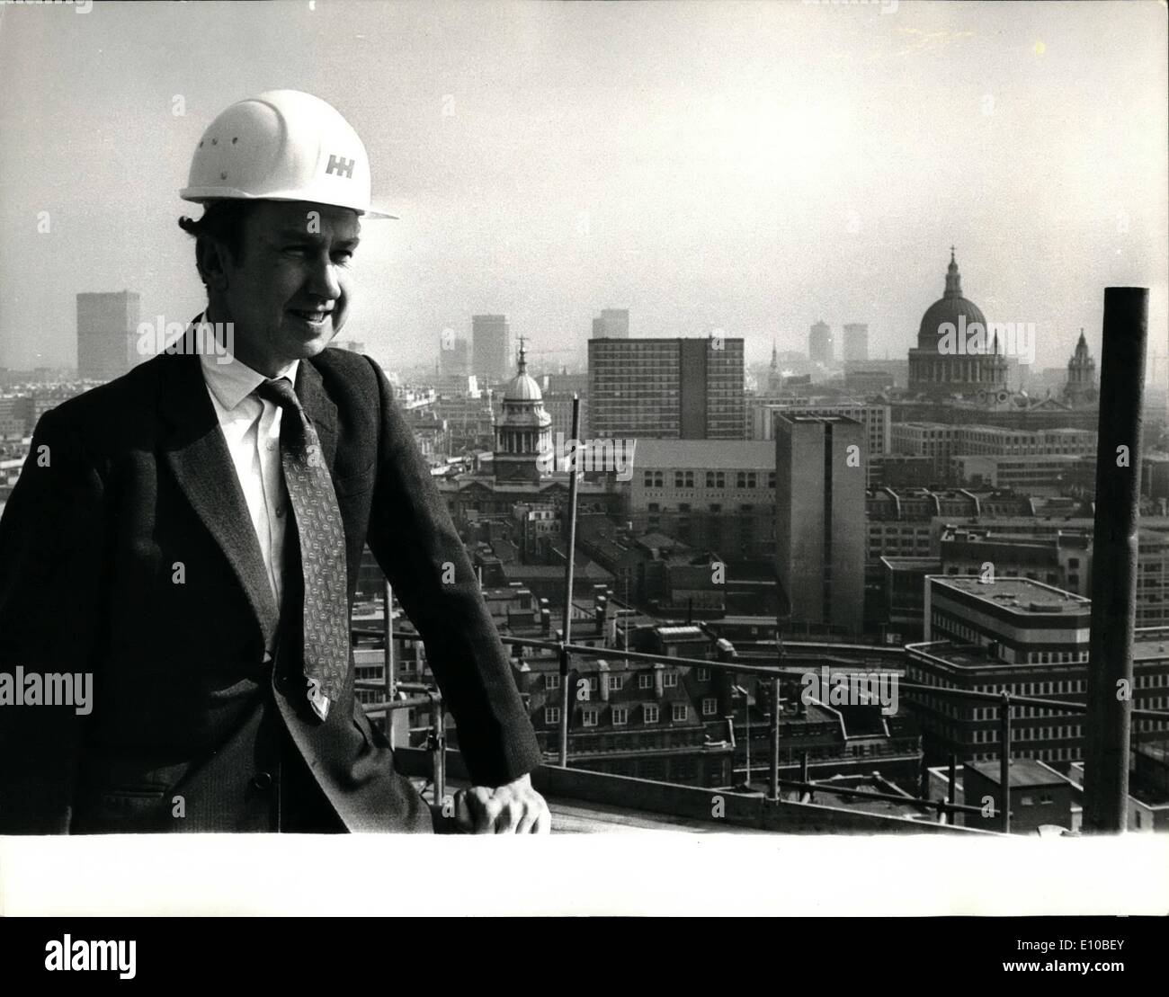Mar. 03, 1972 - ''Topping-Out'' London International Press Centre: The Rt. Hon. Peter Walker M.P., Secretary of State, Department of the Environment, this morning performed the traditional ''Topping-out'' ceremony of the new International Press Centre, Shoe Lane, London E.C.4.. The new center has been designed to carry many requirements for the general press, with radio station, conference rooms plus other facilities and will also provide the new Headquarters off the Press Club.. Keystone Photo Shows:- Mr Stock Photo