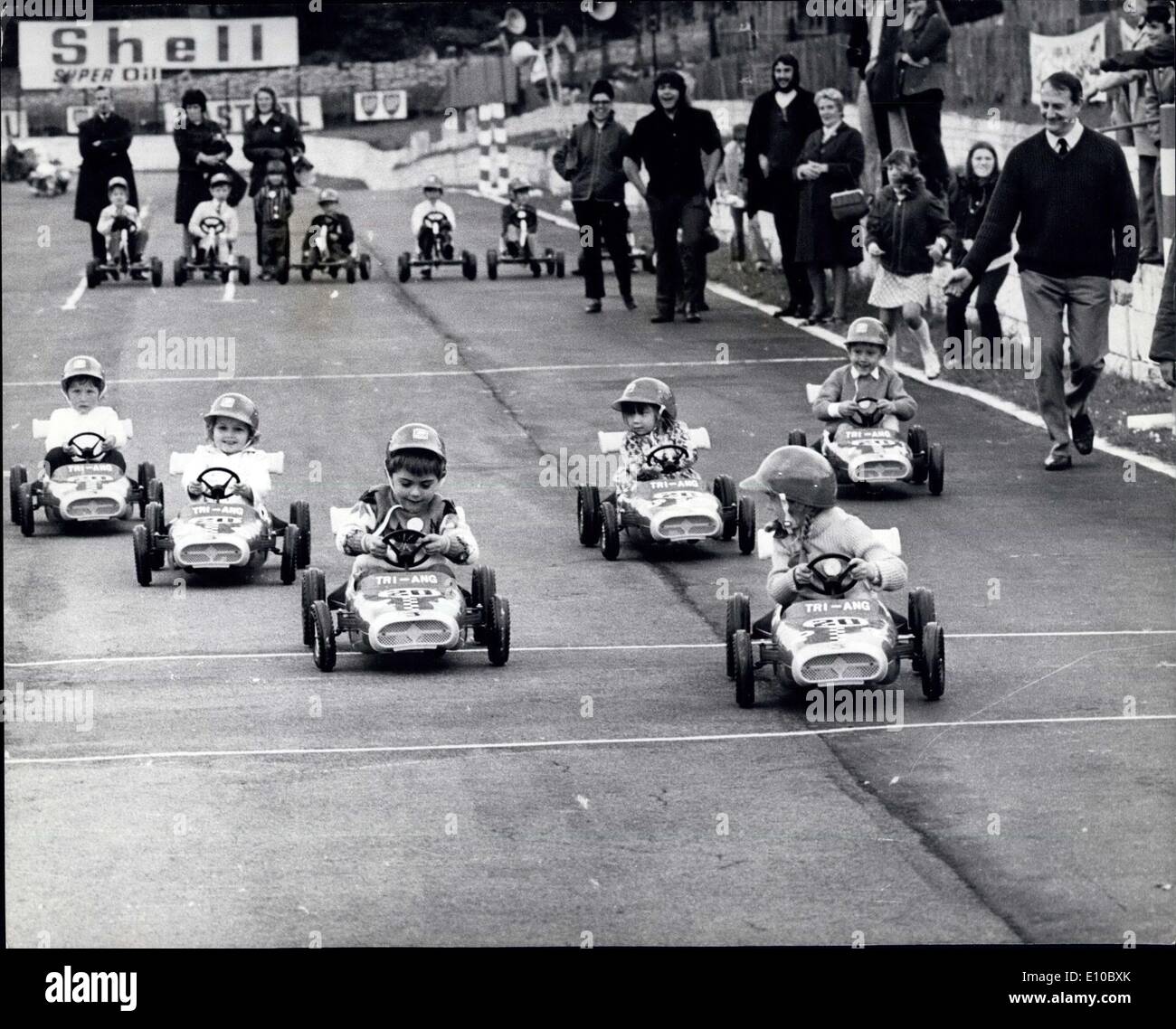 Jun. 04, 1972 - Budding Young Racing Drivers Compete in the ''Junior Grand Prix'' Championships at Crystal Palace: The Rac's ''Junior Grand Prix'' finals took place today when budding young racing drivers made there debut on the Crystal Palace famous racing circuit. The Junior GP is young competitors under the age of six. The young competitors race along a 75-yeard straight in special crash helmet. Photo shows: The competitors race along the straight course for the winning post in today's Junior Grand Prix. Stock Photo