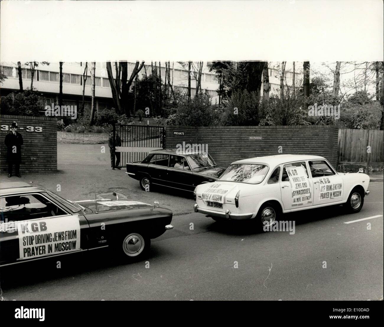 Apr. 19, 1972 - April 19th, 1972 Demonstration at Soviet Trade Office Ã¢â‚¬â€œ Part of a motorcade of about 60 cars which drove Stock Photo