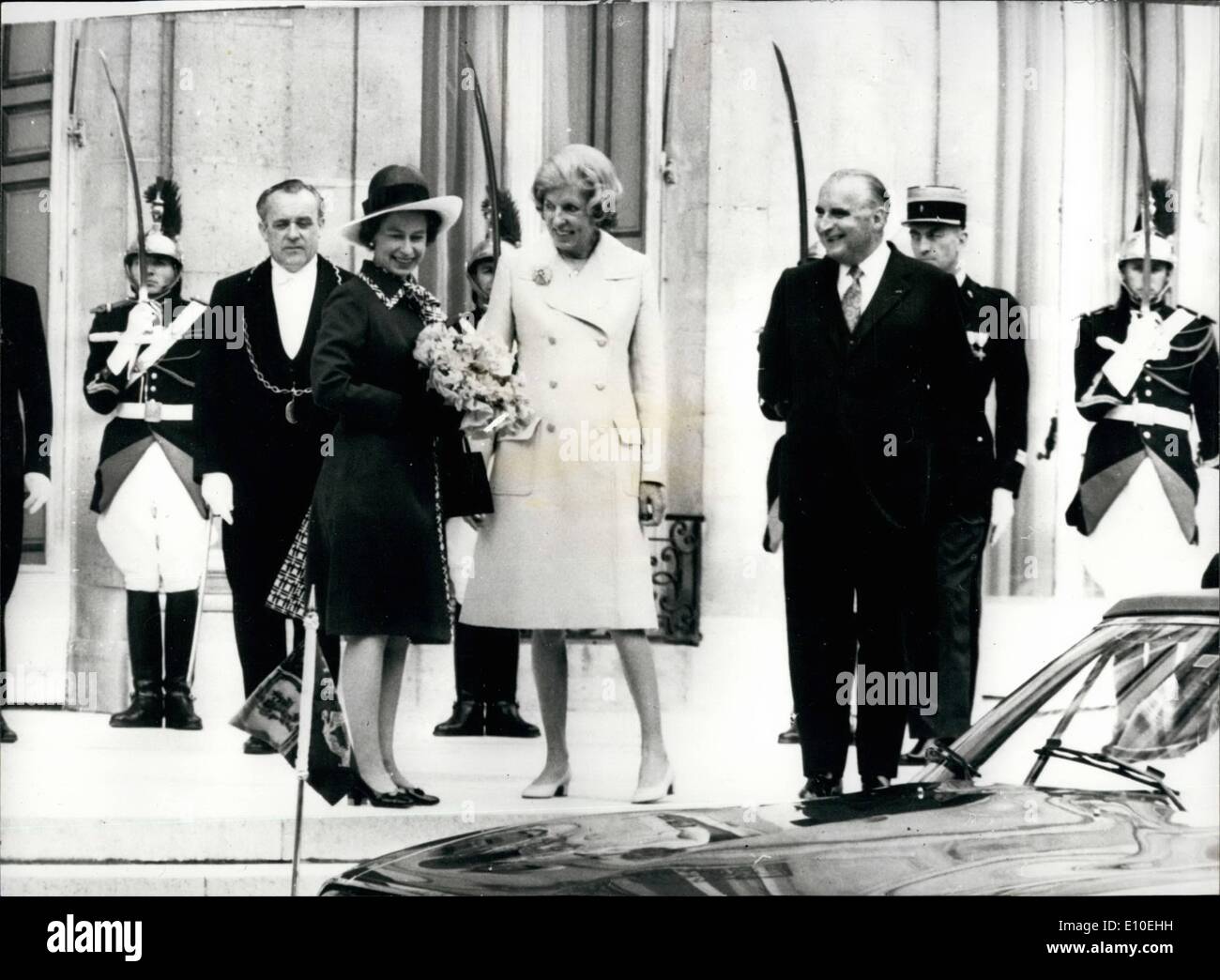 May 16, 1972 - MAY 16th. 1912, QUEEN IN PARIS, PHOTO SHOWS: H,M. THE QUEEN pictured with PRESIDENT and MADAME POMPIDOU,on the steps Of the Zlysee Palace in Paris yesterday where the QUeet, arrived with Prince Philip at the start of a five day State visit. Stock Photo