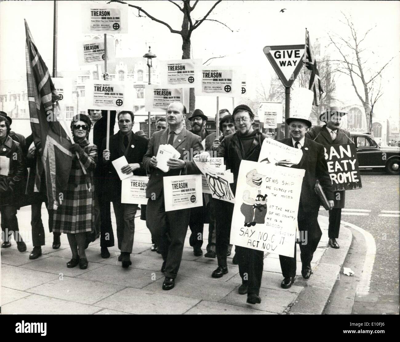 Dec. 30, 1972 - Anti-Common Market Resistance Rally Held At Central Hall Westminster: A rally at Westminster's Central Hall was Stock Photo