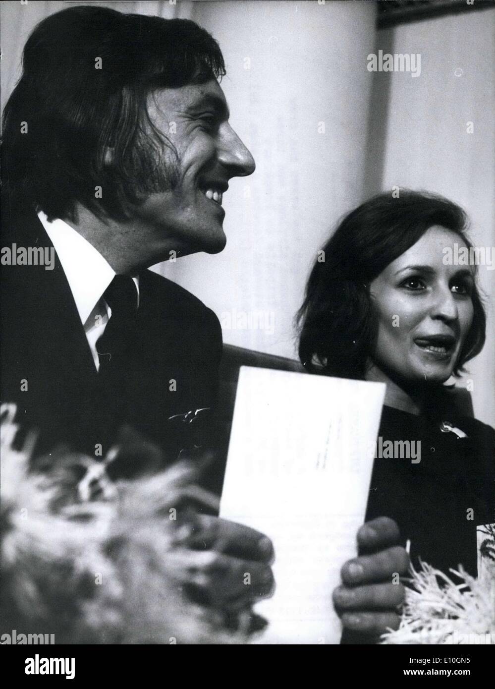 Oct. 31, 1972 - Lufthansa Crew Flown Back From Tripolis: A Lufthansa aircraft brought the seven men of the Kidnapped Lufthansa airplane and three passengers back from Tripolis to Frankfurt on 30.10.. Photo Shows Chief Steward Jacobs Abraham (29) and Stewardess Maya Meincke (27) Stock Photo