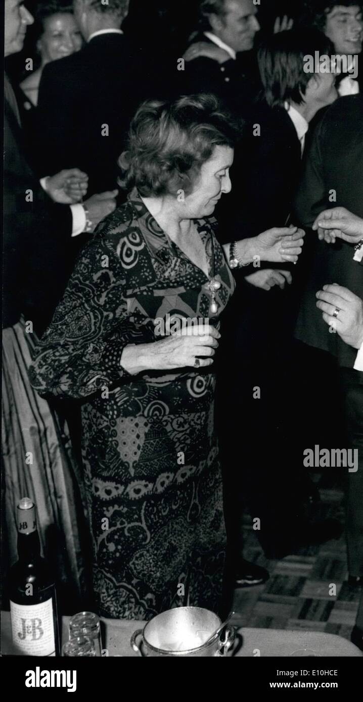Feb. 02, 1973 - Countess Edda Ciano, daughter of the late Duce of the Fascism and widow of the executed ex-Foreign Minister Galeazzo Ciano during the Fascist era, seen during a party at the Triptop night club in Rome. Photo shows Countess Edda Ciano Mussolini dancing with her nephew Nando Pucci Negri. Stock Photo