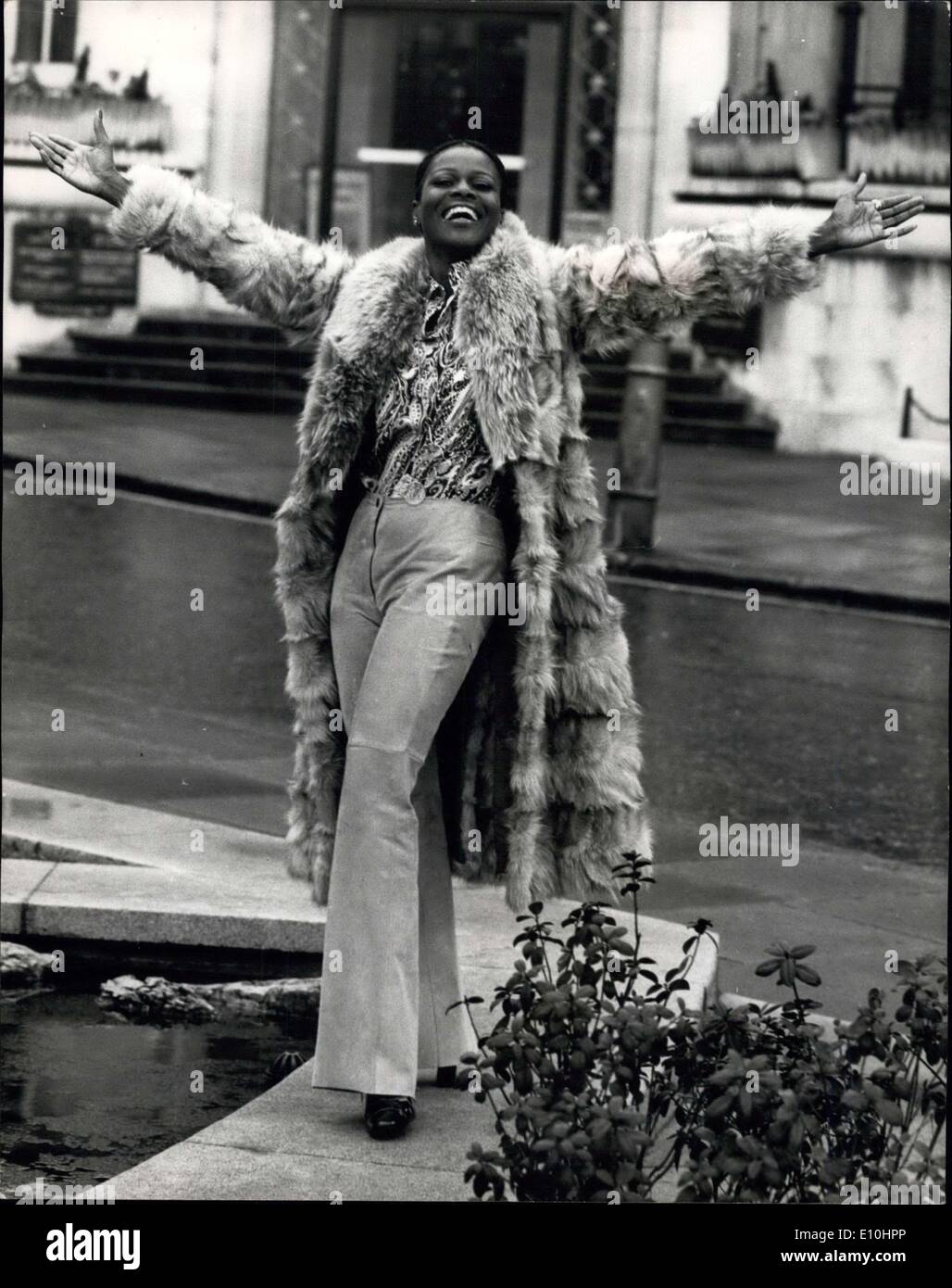 Feb. 19, 1973 - American Actress Nominated For Academy Award Arrives In London: Cicely Tyson, one of America's most distinguished coloured actresses, who is hotly tipped to win this year's ''Best Actress'' Academy Award for her role in the 20th Century-Fox presentation, ''Sounder'', has arrived in London. Photo shows Cicely Tyson pictured during an outing in the End today. Stock Photo