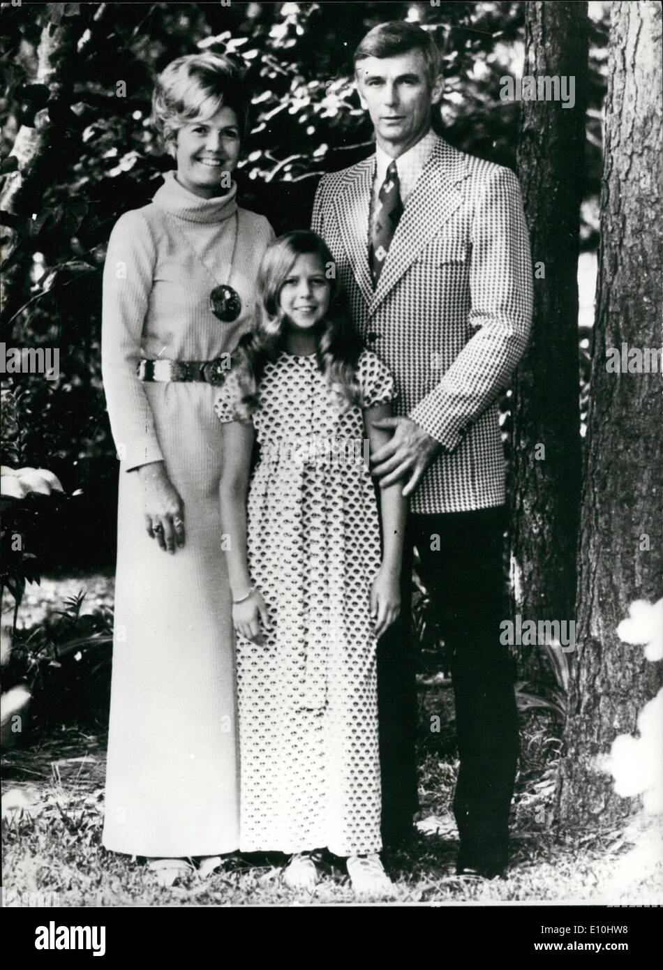 Dec. 12, 1972 - Apollo 17 Mission Commander and Family: Eugene A. Cernan, Mission commander of the Apollo 17 Moon Mission, poses for a family portrait with his wife, Barbara and their daughter Teresa Dawn, 9 at their home in Nassau Bay, near the Manned Spacecraft Centre, Houston, Texas. Apollo 17 is the final Lunar Landing Mission of the Apollo Programme. Stock Photo