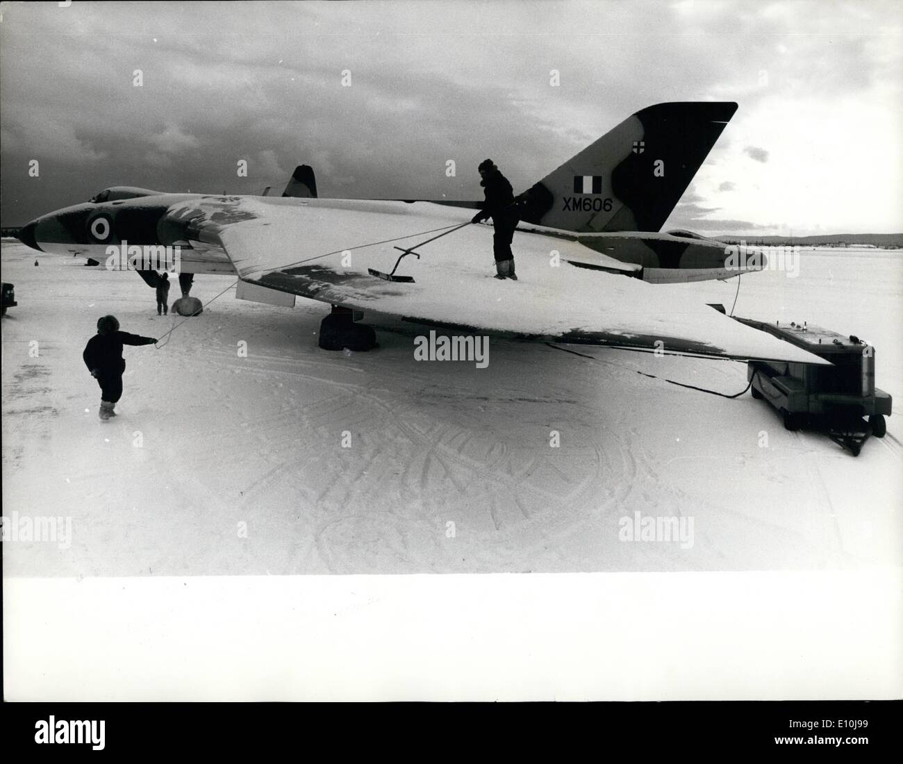 White christmas guaranteed raf goose bay hi-res stock photography and