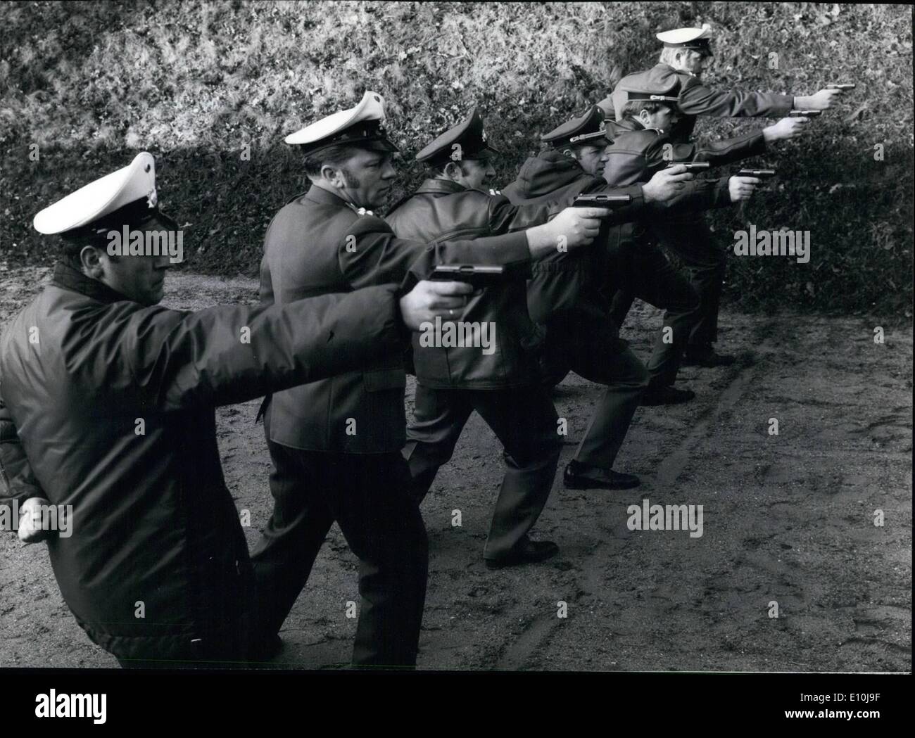 Dec. 12, 1972 - Sharpshooter-Training To Counter Terrorism And Force: The Munich bloodbath during the Olympic Games 1972 caused Stock Photo
