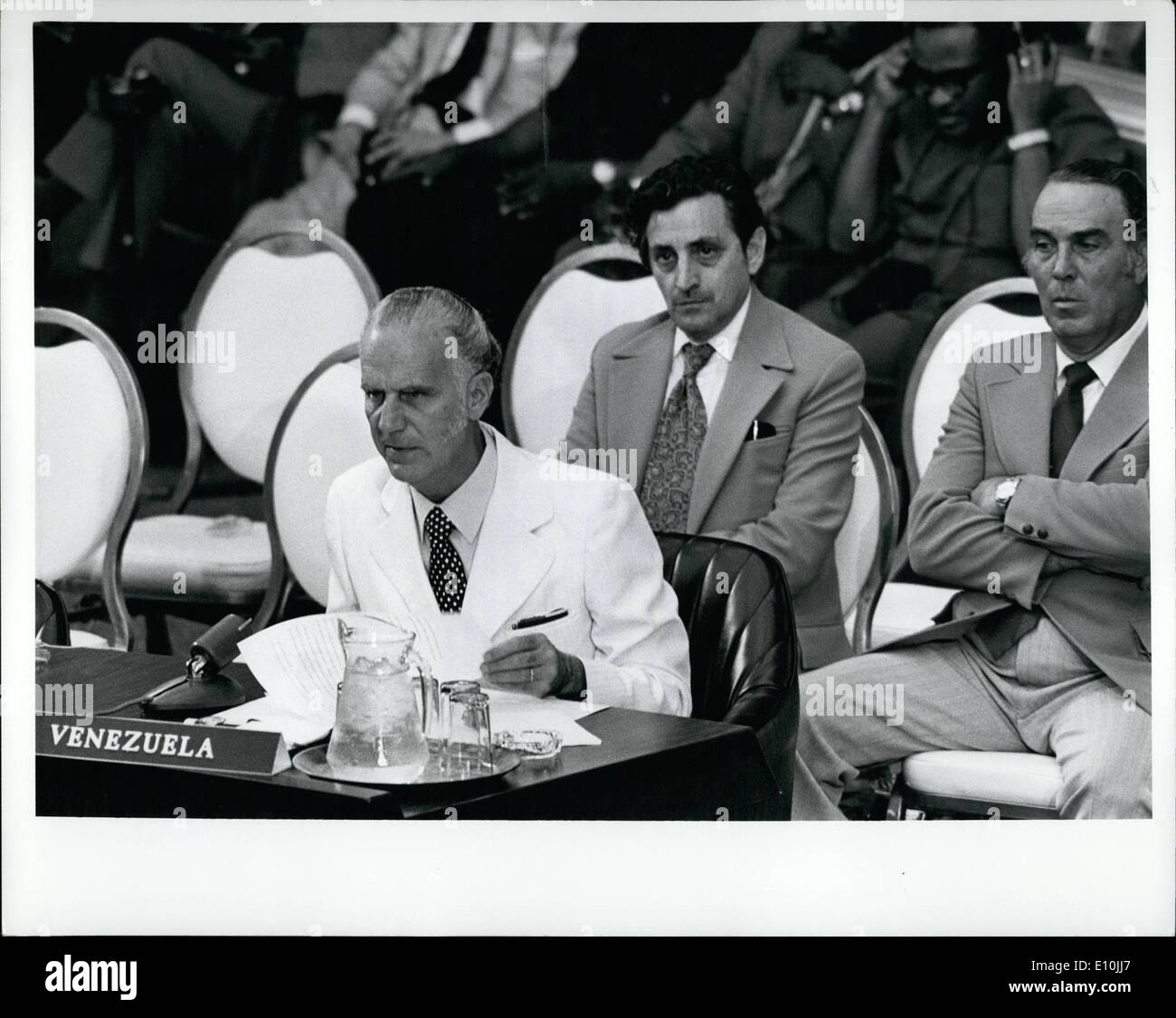 Panama peru submit to security council call new canal treaty hires