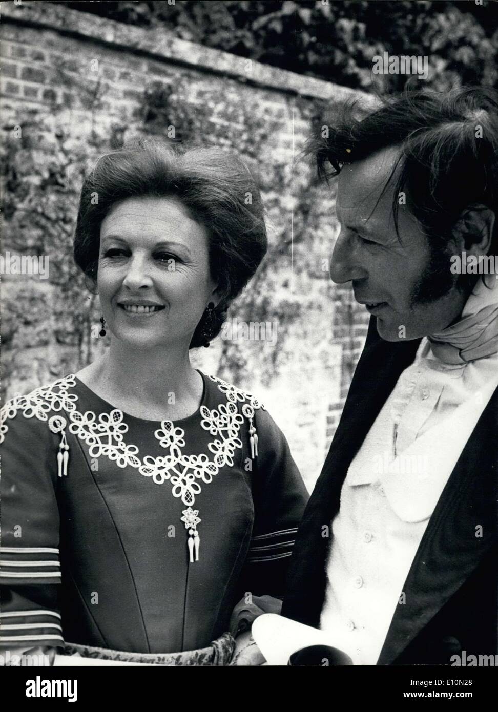 08, 1973 - Nicole Courcel and Jean Bouise Star in ''Madame Bovary'' Film .c