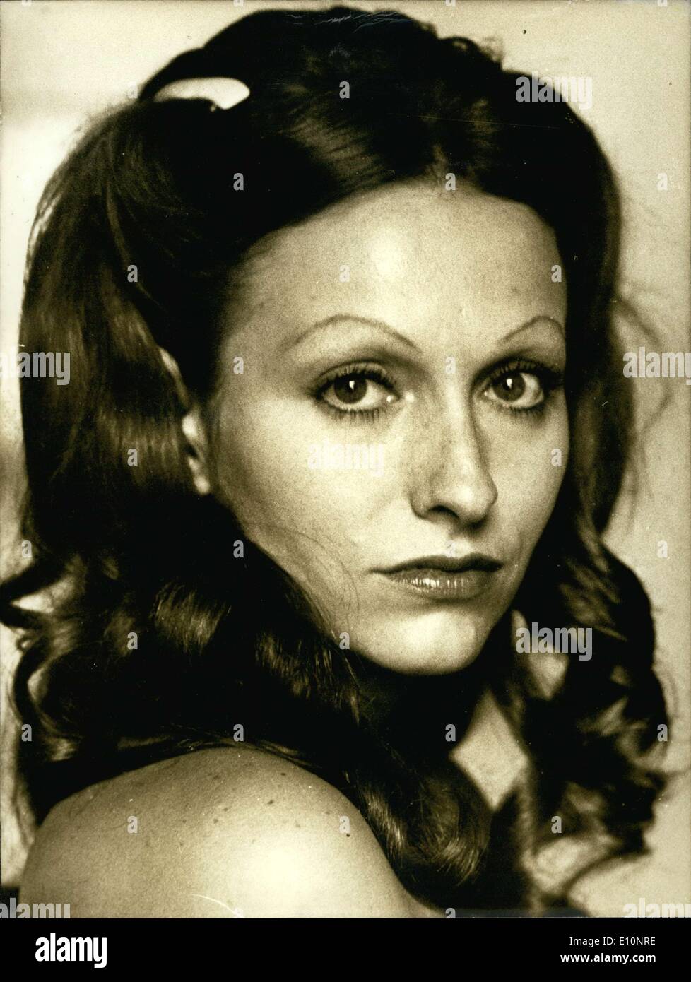 Aug. 29, 1973 - Here is a picture of Juliette Mills hair before she had to cut it for Edouard Molinaro's movie ''The Irony of Destiny' Stock Photo